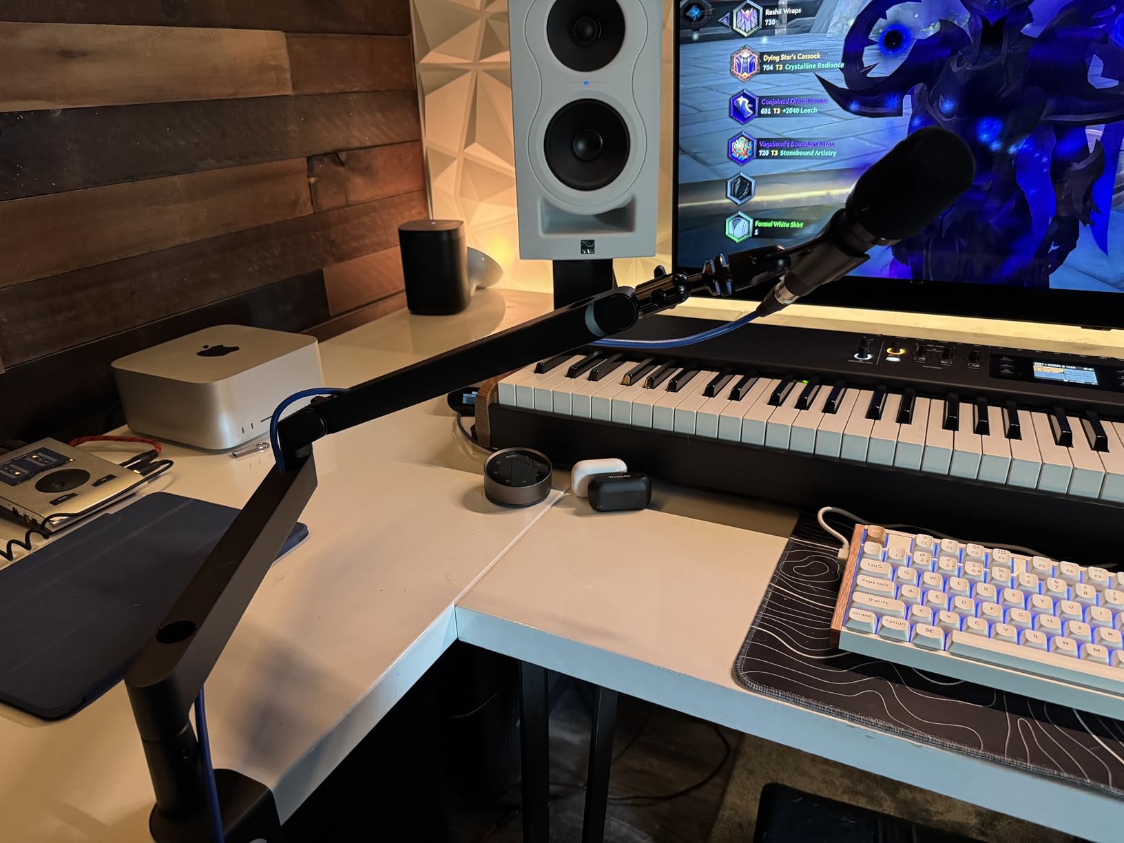 Elgato Wave Mic Arm Low Profile Microphone Boom Arm | Sits below shoulder line, 360-degree rotation, Magnetic cable channels, All-metal build, Fully adjustable mount customer photo 2