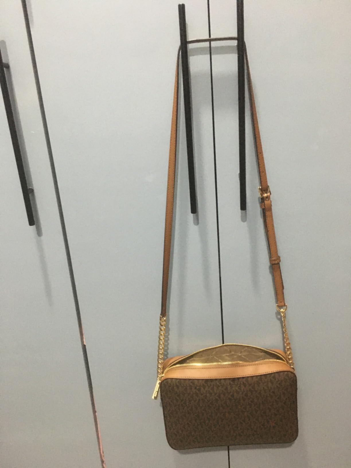 Michael Kors Women's Jet Set Large Crossbody Bag customer photo 1
