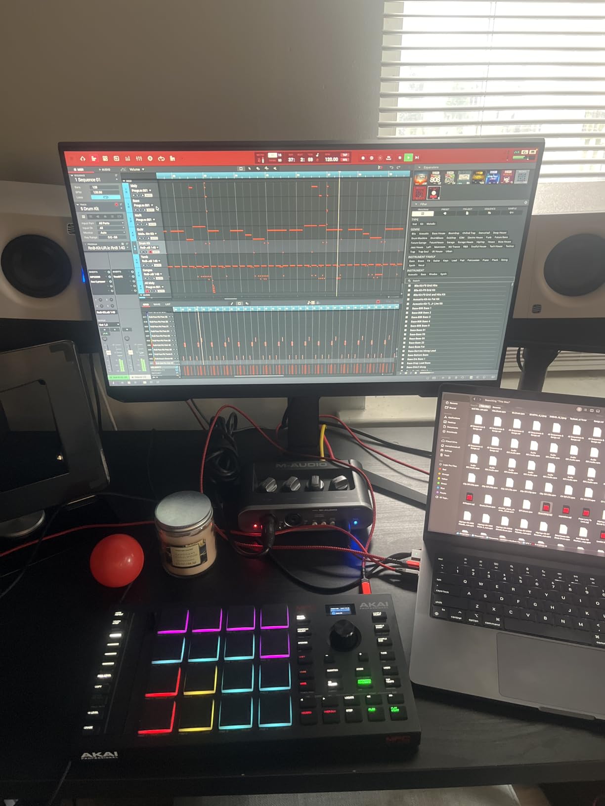 Akai Professional MPC Studio USB MIDI Pad Controller | 16 Velocity-Sensitive RGB MPC Pads, MPC Software, Assignable Touch Strip, for Beat Makers and Music Producers customer photo 2