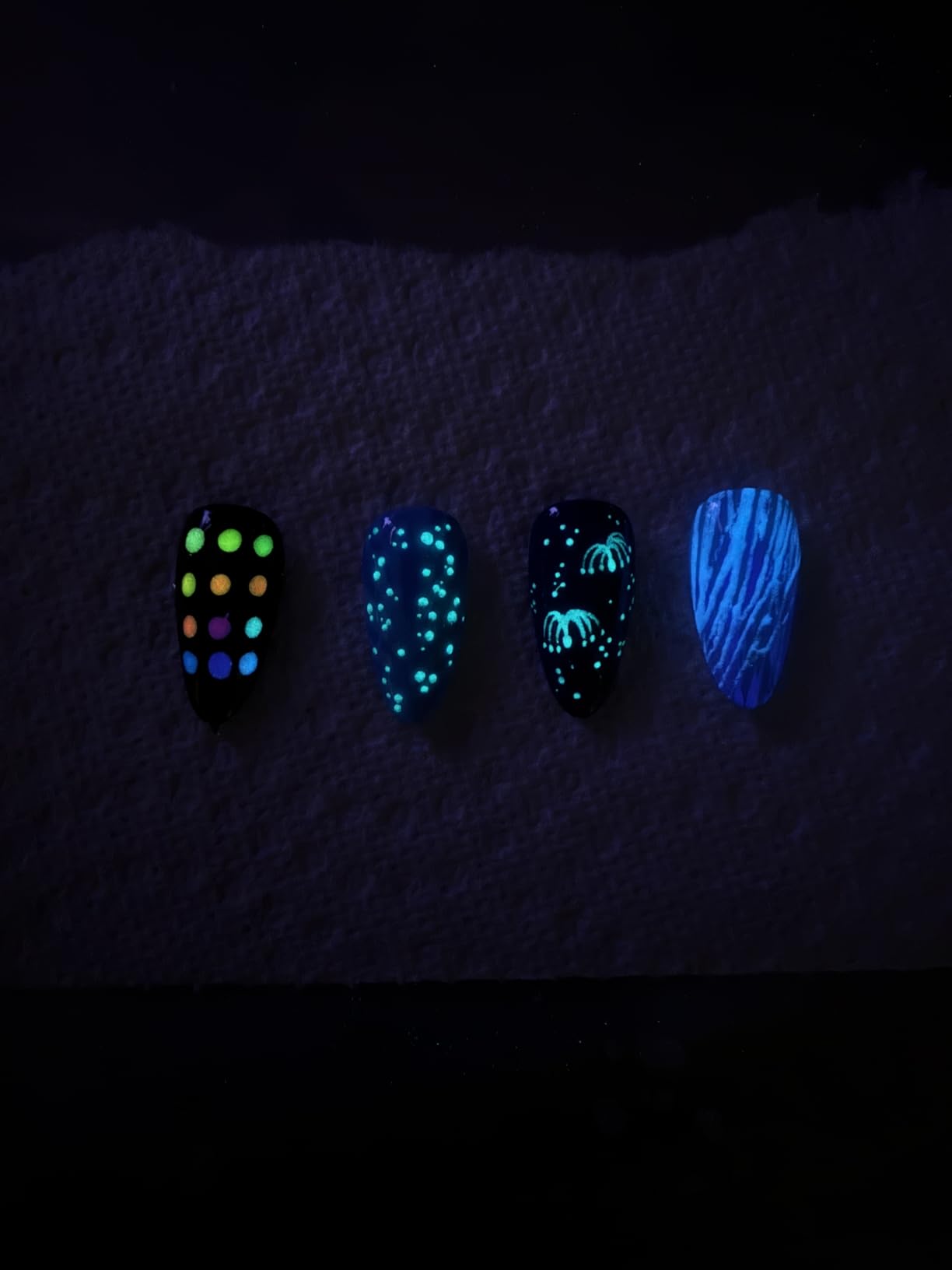 LET'S RESIN 12 Colors Glow in The Dark Pigment Powder for Resin - 20g/Jar | Epoxy Resin Luminous Pigments Long Lasting for Slime, Nails, Acrylic Paint, Halloween Decoration, Art, Crafts customer photo 2