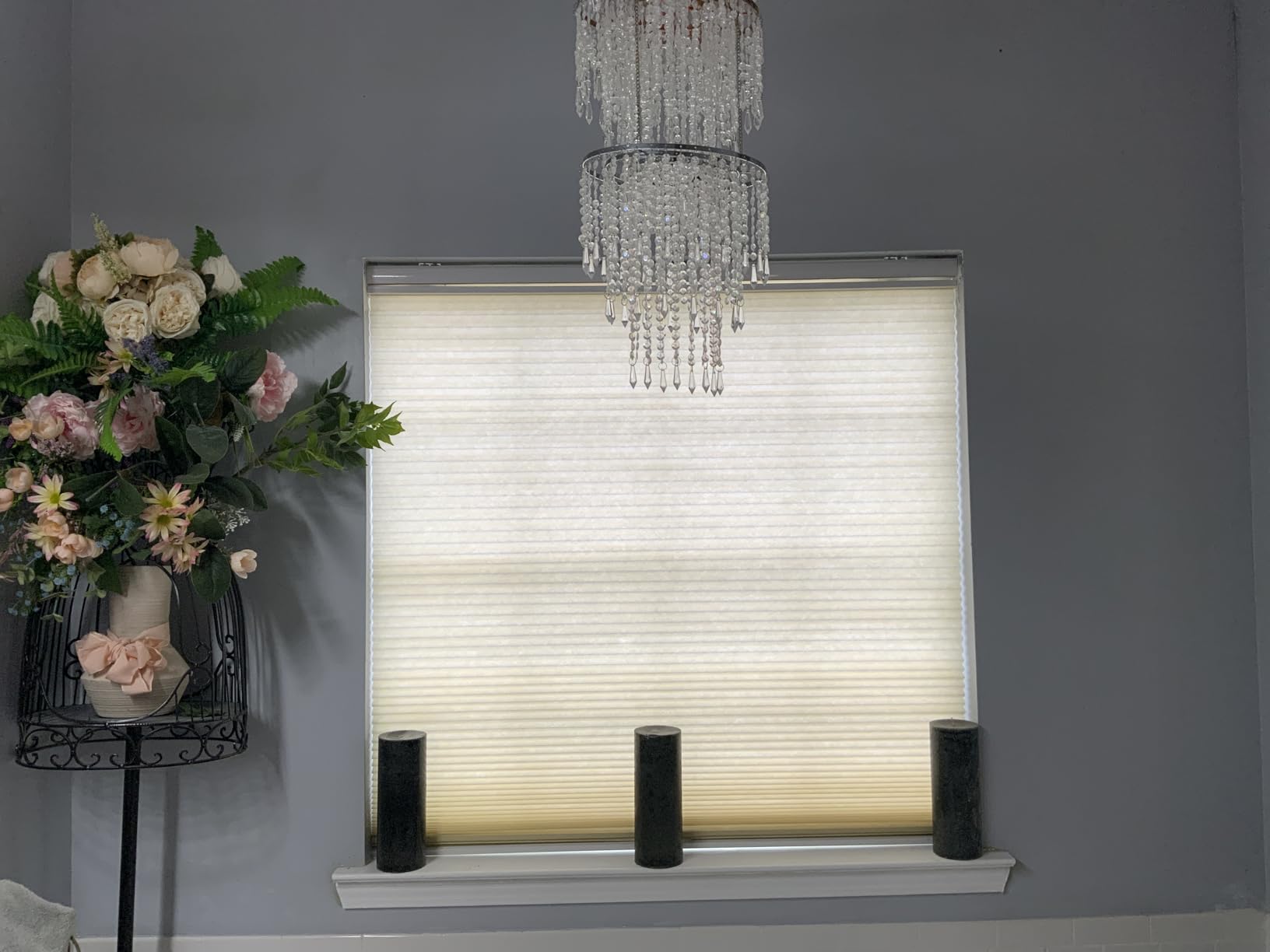 Top Down Bottom Up Shade Cordless Cellular Shades Blackout Blinds for Indoor Windows Room Darkening Window Blinds & Shades Easy to Install 24