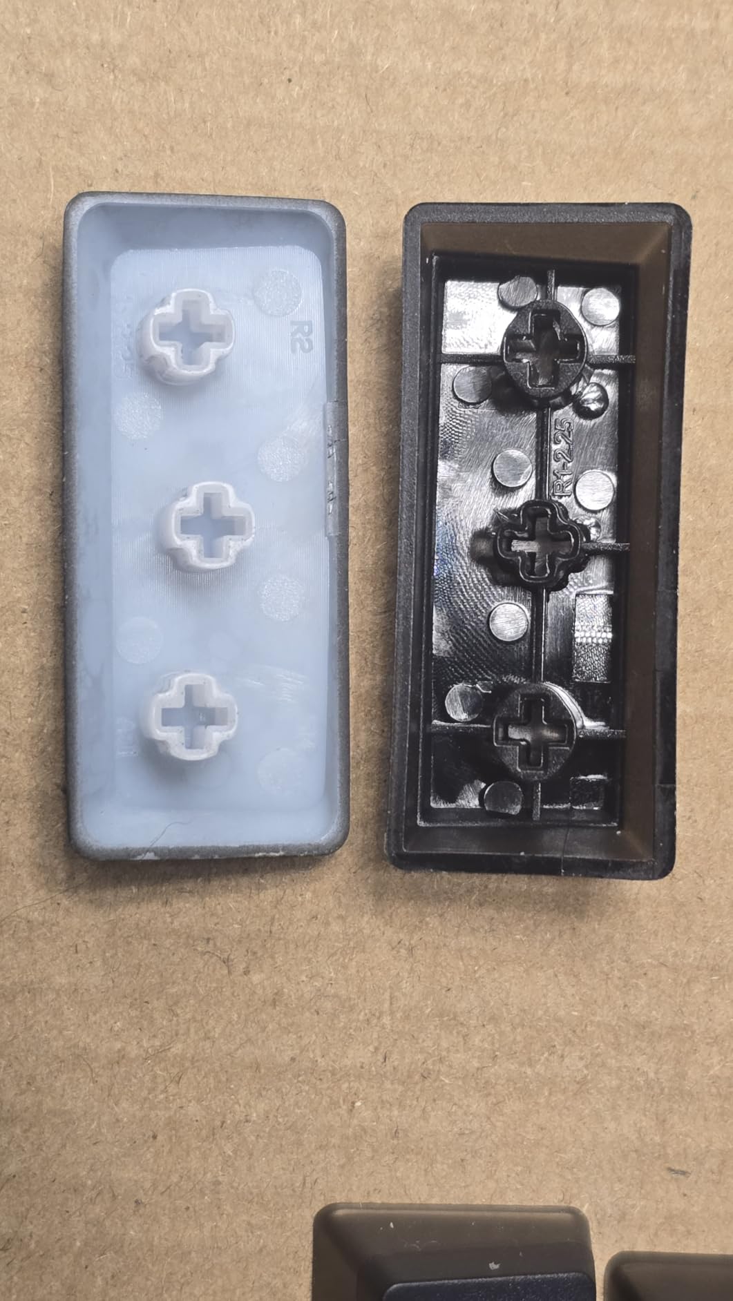 Womier Pudding Keycaps, PBT Shine Through Keycaps Black 164 Keys Set customer photo 2