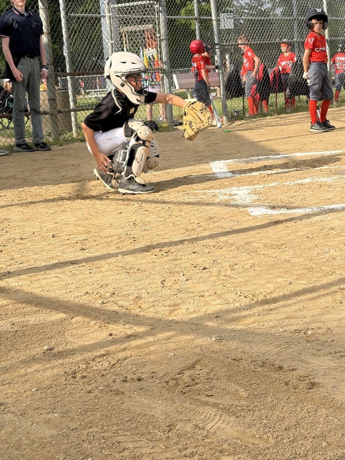Wilson EZ Gear 2.0 Catcher's Gear Kit - Black, Large/X-Large customer photo 1