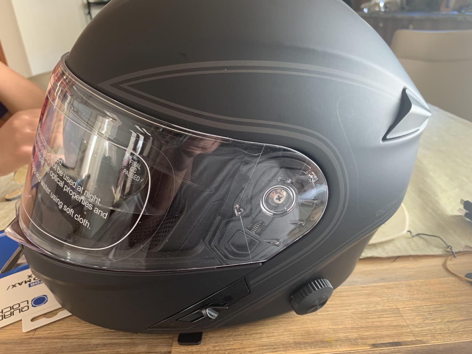 Sena Outrush R Bluetooth Modular Motorcycle Helmet with Intercom System (Matte Black, L) customer photo 2