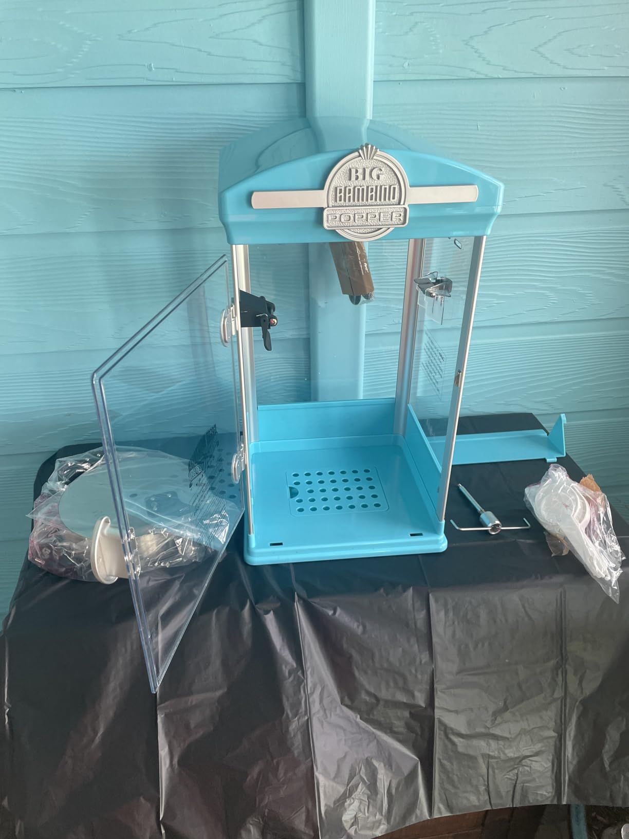 Great Northern Popcorn Big Bambino 4oz Popcorn Machine, Red | Old Fashioned Countertop Popcorn Maker Machine with 4-Ounce Kettle customer photo 2