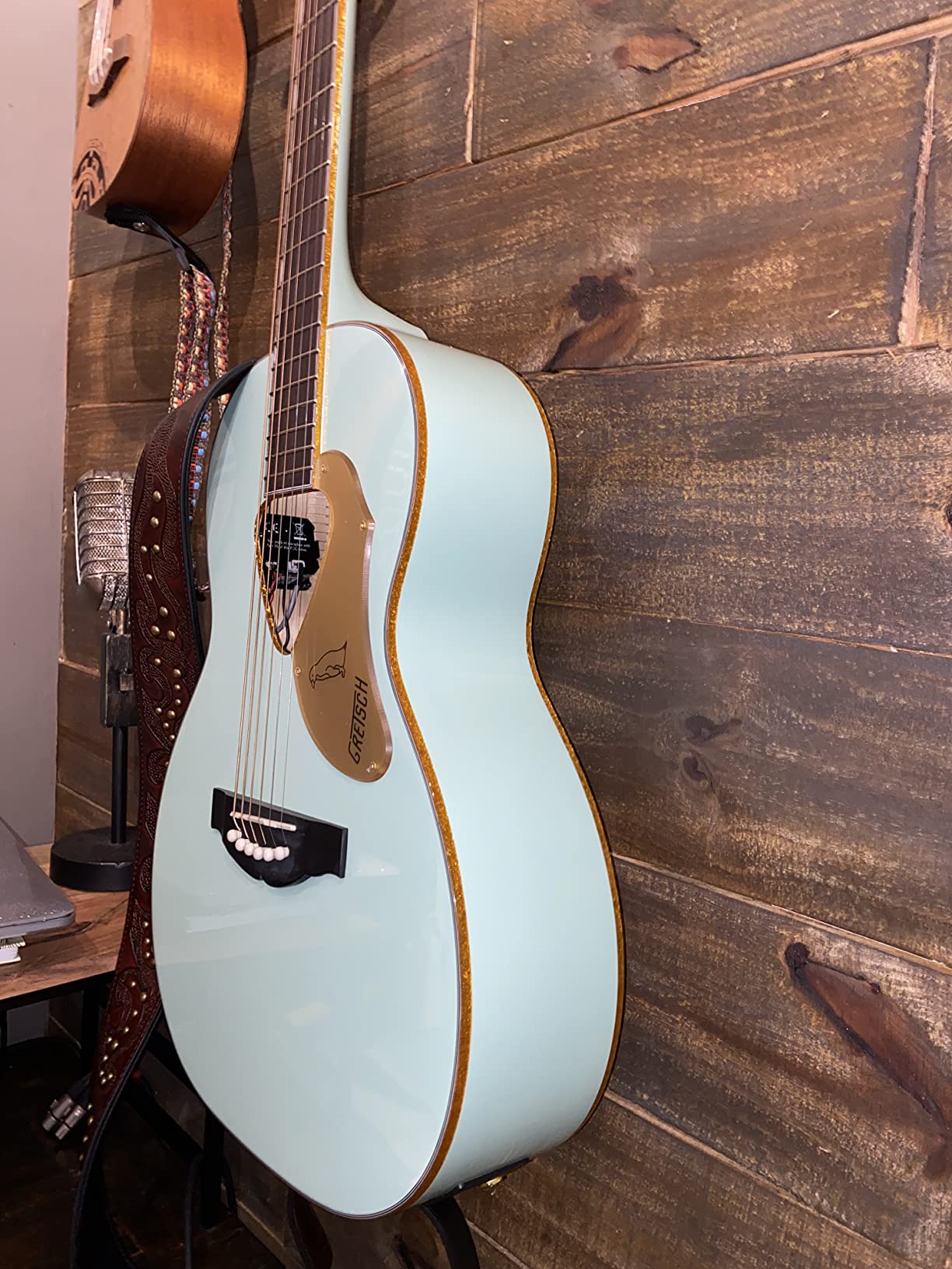 Gretsch G5021E Rancher Penguin Parlor Acoustic-electric Guitar - Mint Metallic customer photo 1