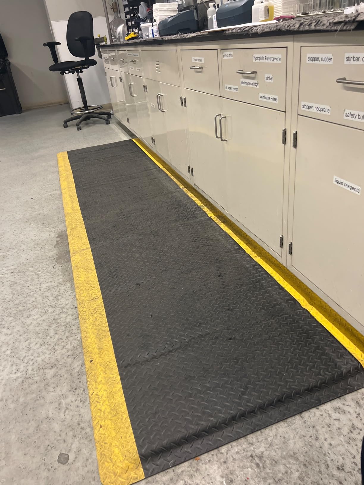 3' x 12' ESD Anti-Fatigue Conductive Mat, Durable Heavy Duty Diamond Plate, Soft Sponge Ergonomic Mat, Non Slip Waterproof Floor Mats for Commercial&Industrial Work Thick 3/4