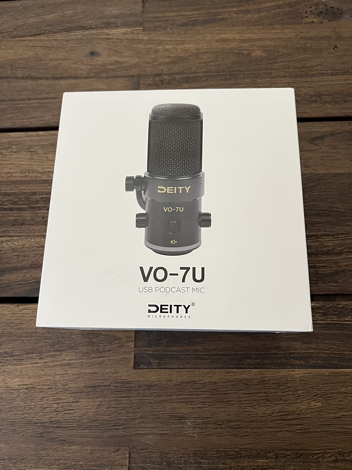 Deity VO-7U Boom Arm Kit USB Dynamic Podcast Microphone with RGB Lights for Game Podcast Stream YouTube (Black) customer photo 1
