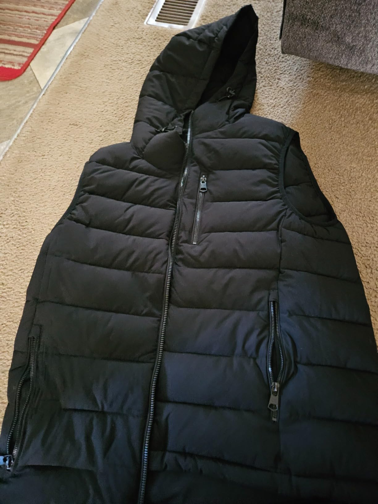 Calvin Klein Men's Lightweight Packable Hooded Puffer Vest customer photo 2