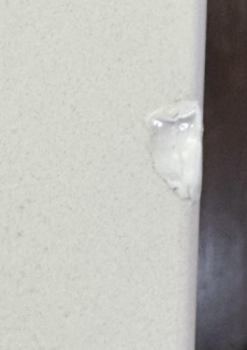 Quartz Countertop Repair Kit, White for Edge Chips, Cracks & Scratch customer photo 1