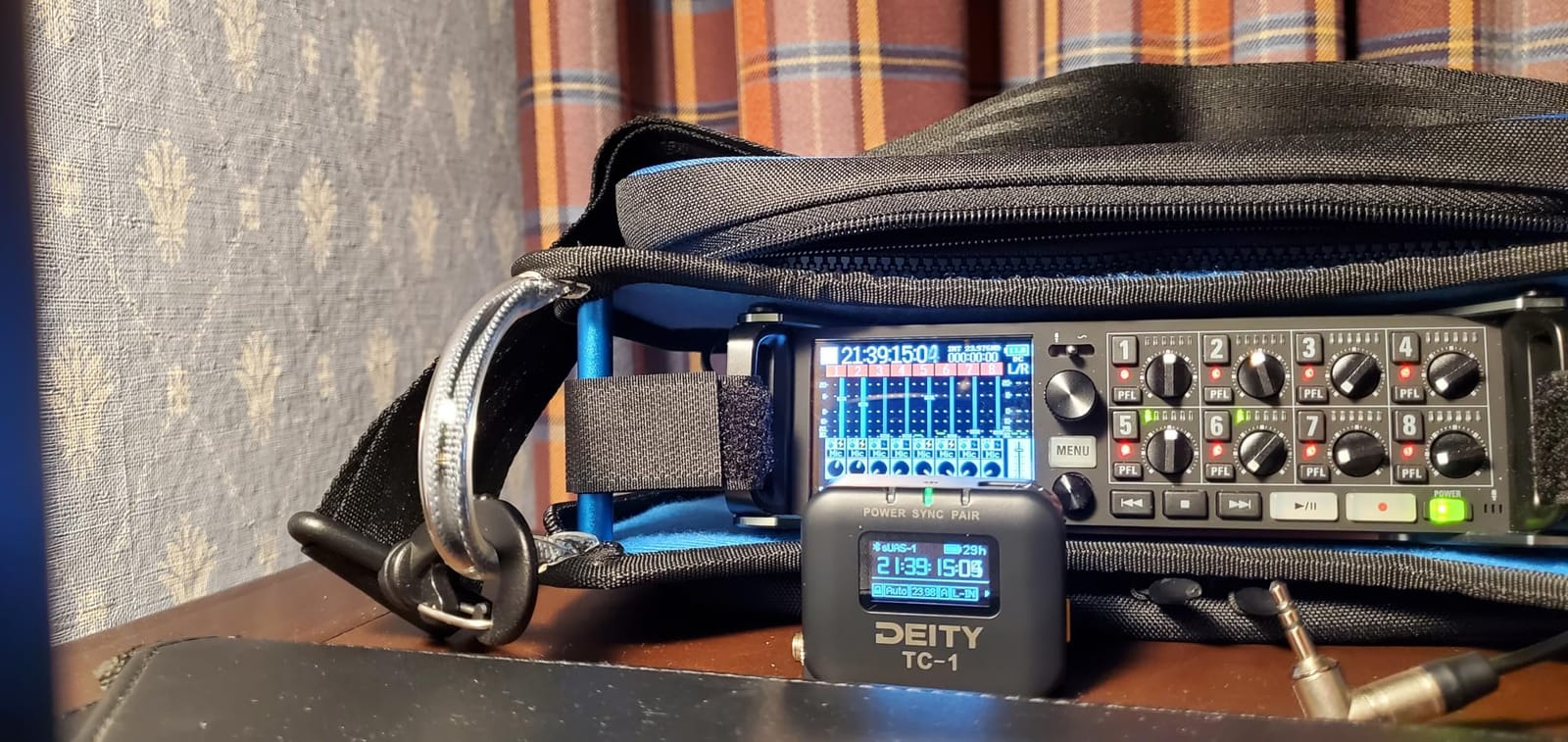 Deity TC-1 Wireless Timecode Box 3 Kit, 0.5ppm Accuracy, 2.4G Radio, Bluetooth 5.0, 250ft Range, 28-Hour Battery customer photo 2