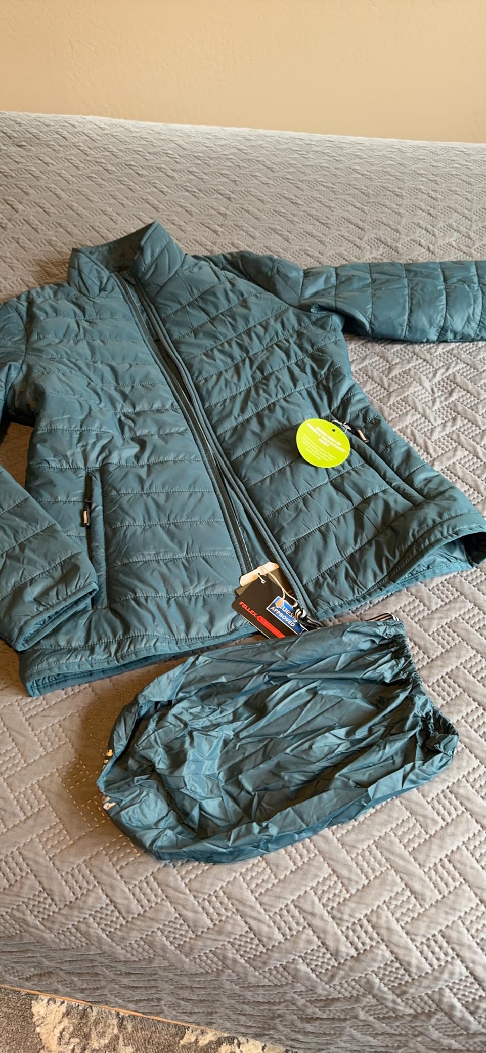 Outdoor Ventures Women's Packable Puffer Jacket Lightweight Winter Coat | Fall Jacket, Water Resistant, Windproof, Quilted, Puffy, Zip Up, Warm, Insulated for Cold Weather, Snow, Ski, Hiking, Travel customer photo 1