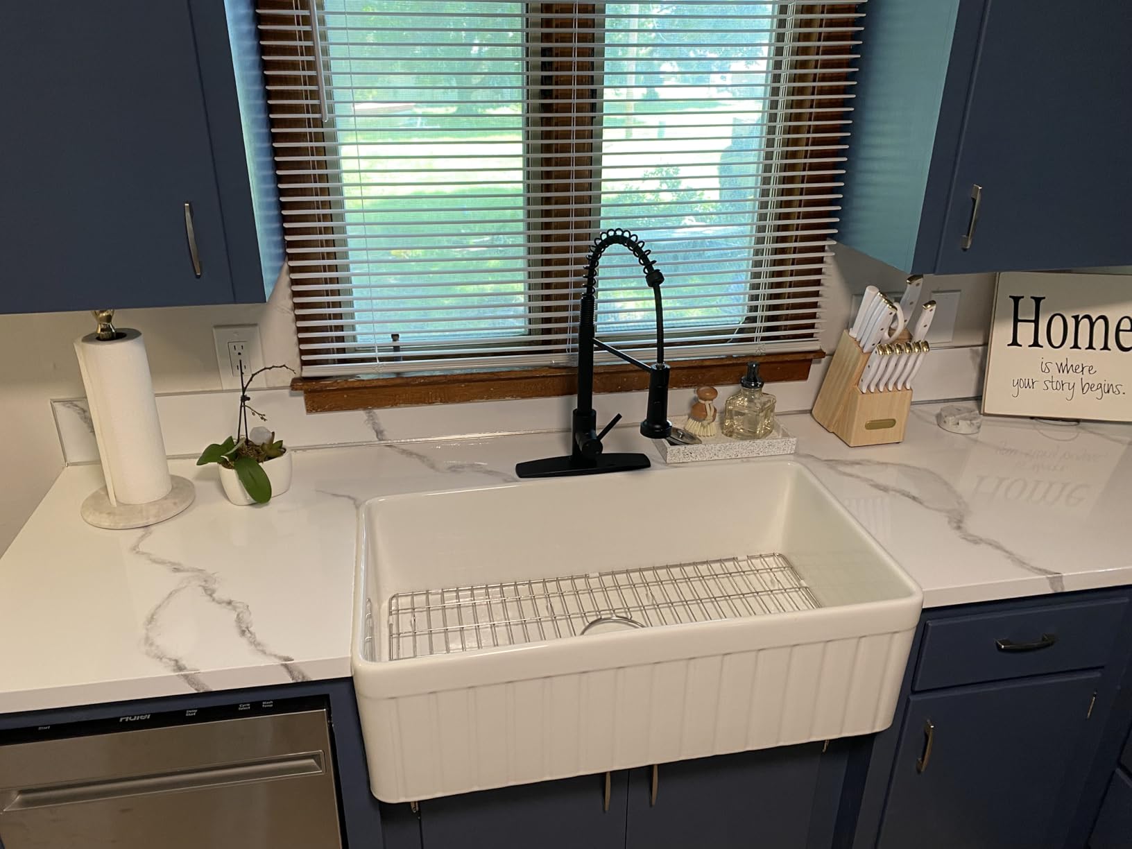 DeerValley White Farmhouse Sink Apron Front Farm Kitchen Sink 33 inch | Single Bowl Deep Drop-in Undermount Reversible Sinks with Grid & Strainer customer photo 2