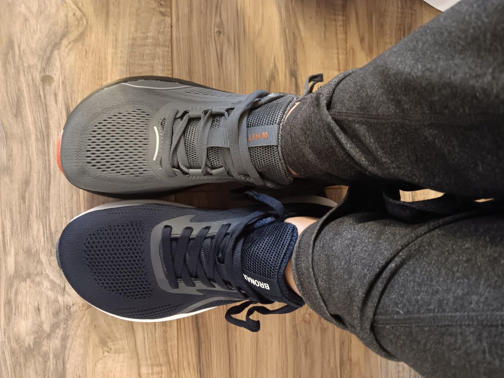Men's Wide Toe Box Supportive Road Running Shoes S71 customer photo 1