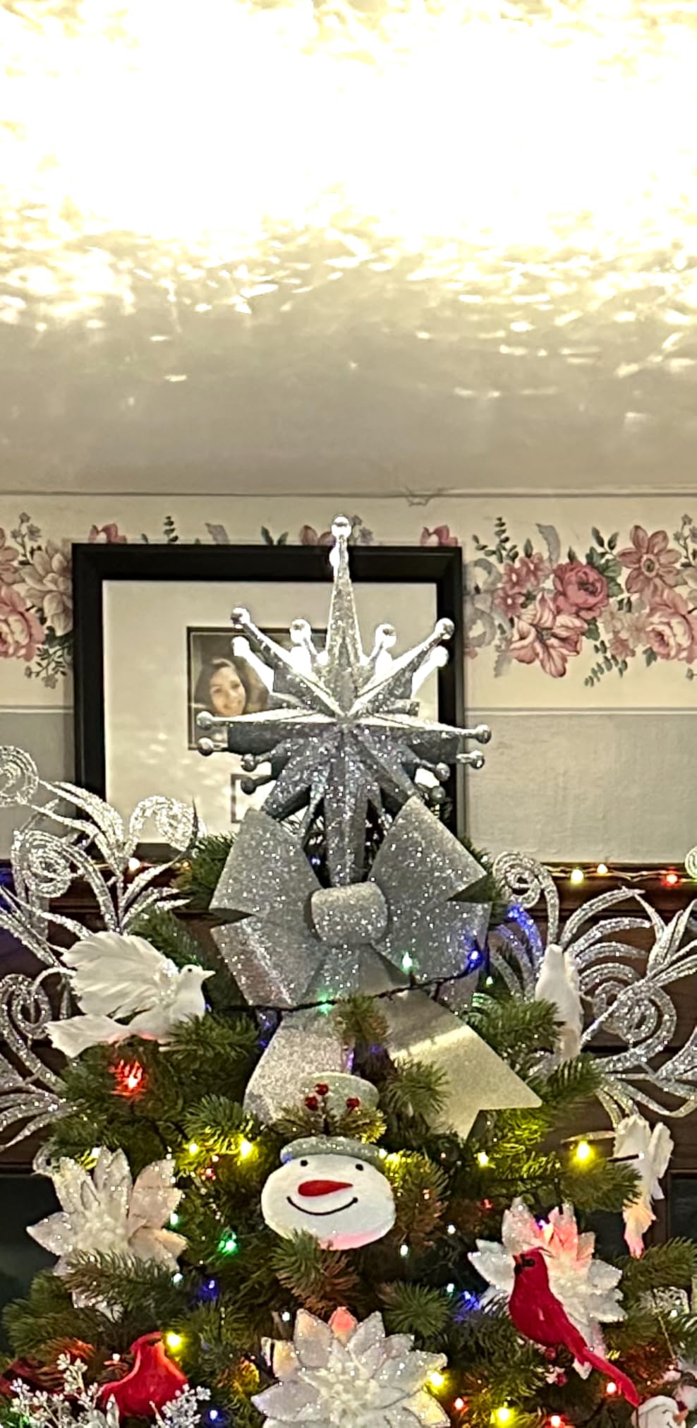 DG-Direct Christmas Tree Topper with Rotating Snowflake Projector, Silver | Rotating Snowflake Projection, Warm LED Light, 3D Hollow Design, Easy Tree Installation customer photo 1