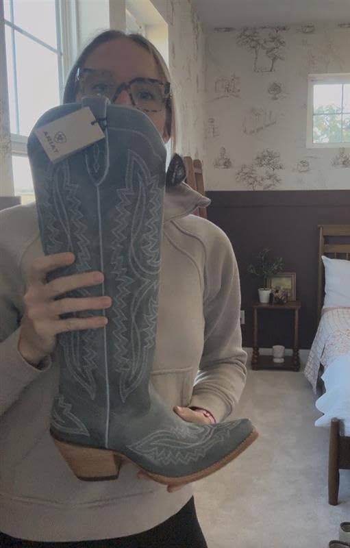 Ariat Women's Casanova X Toe Western Boot customer photo 2