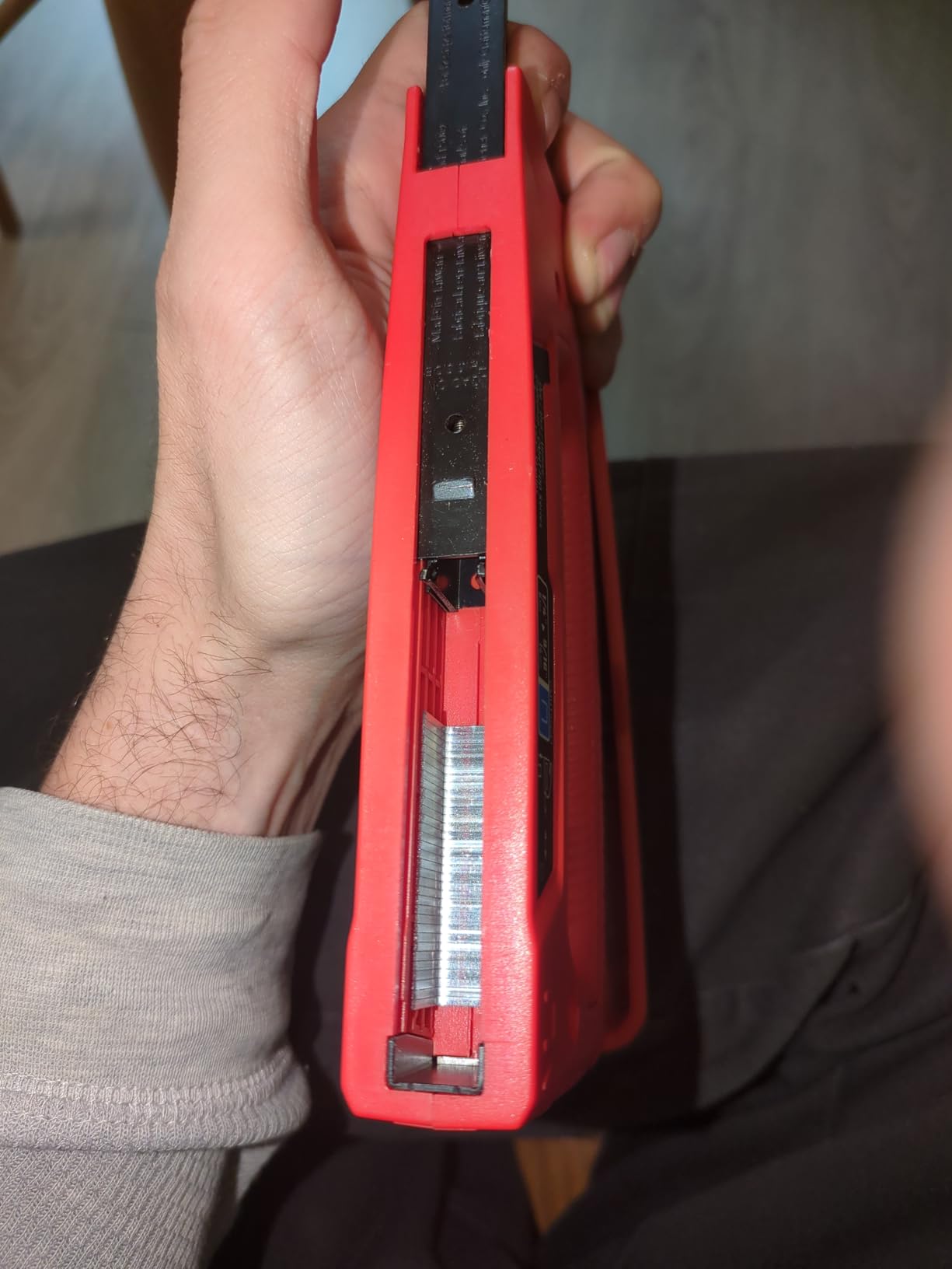 CRAFTSMAN Heavy Duty Reverse Squeeze Stapler (CMHT82643) customer photo 1
