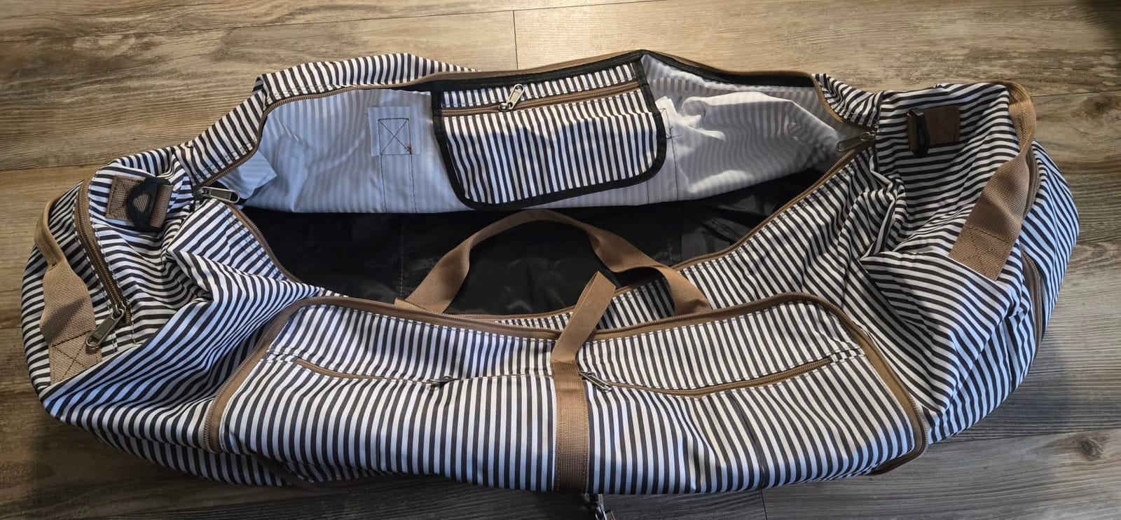 120L Foldable Collapsible Waterproof Travel Duffel Bag for Men and Women with Shoe Compartment customer photo 1