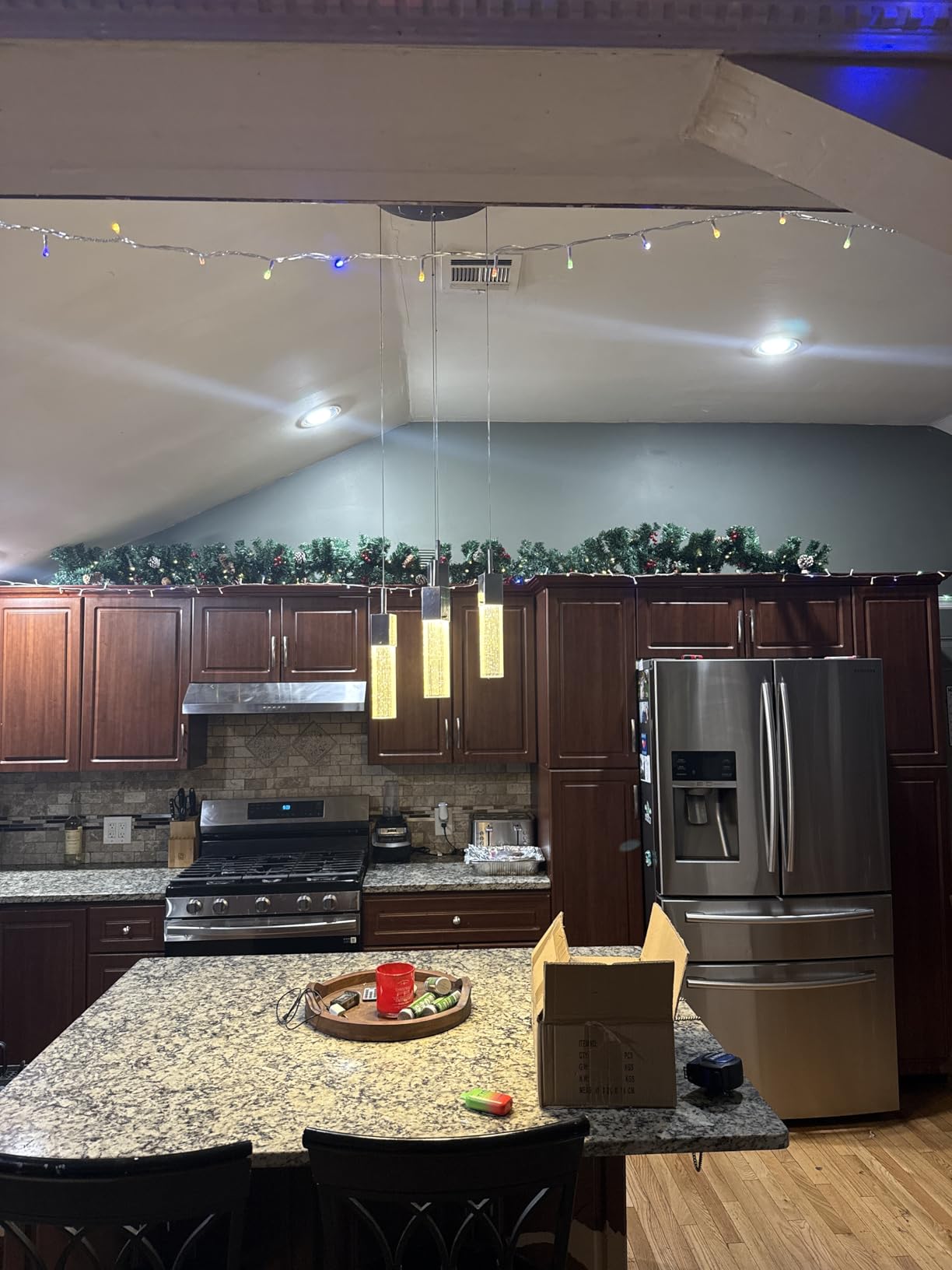 Christmas Garland, 12FT Prelit Christmas Garland with 100 LED Lights, Greenery Xmas Garland with 20 Pine Cones 90 Red Berry Christmas Decoration for Indoor Outdoor Home Mantel Fireplace customer photo 2