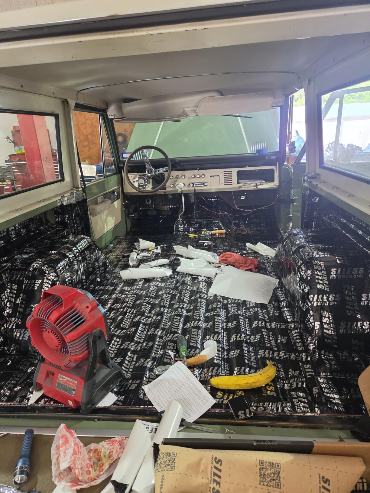 Siless Hybrid 3in1 200 mil 25 sqft Car Sound Deadening mat - Butyl Automotive Sound Deadener - Noise Insulation and Vibration Dampening Material customer photo 1