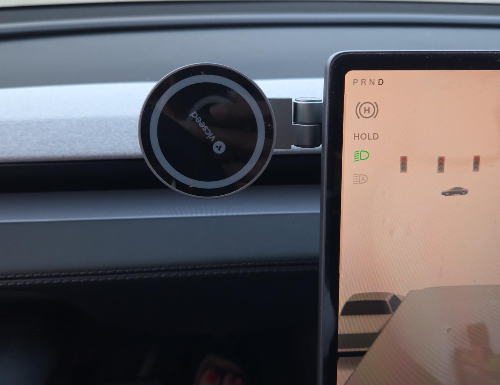 VICSEED Tesla Phone Mount Strongest Magnet Power Foldable Hidden Tesla Phone Holder Fit for All Phone, Tesla Model 3 Model Y for MagSafe Car Mount customer photo 2