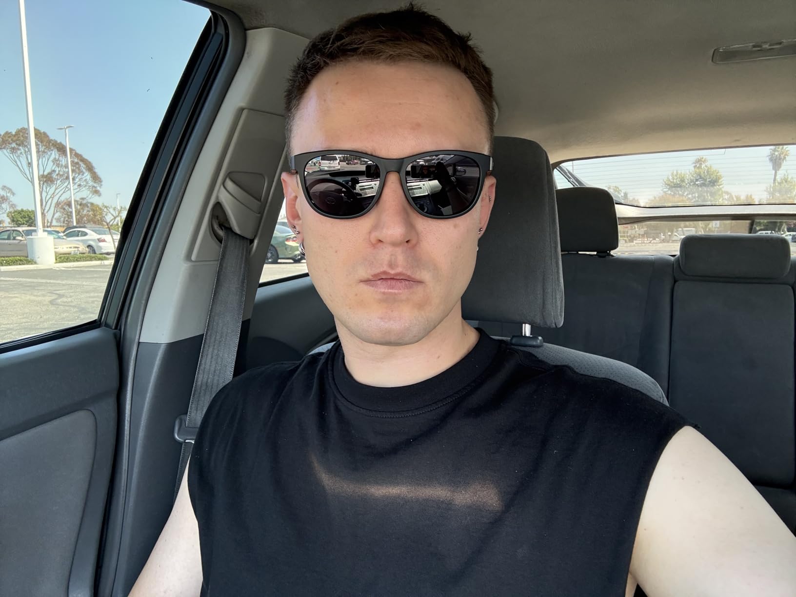Tifosi Swank Lifestyle Sunglasses - Running, Cycling & Golf customer photo 2