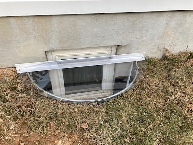 Clear Polycarbonate Window Well Cover Sloped Semi-Circle 40