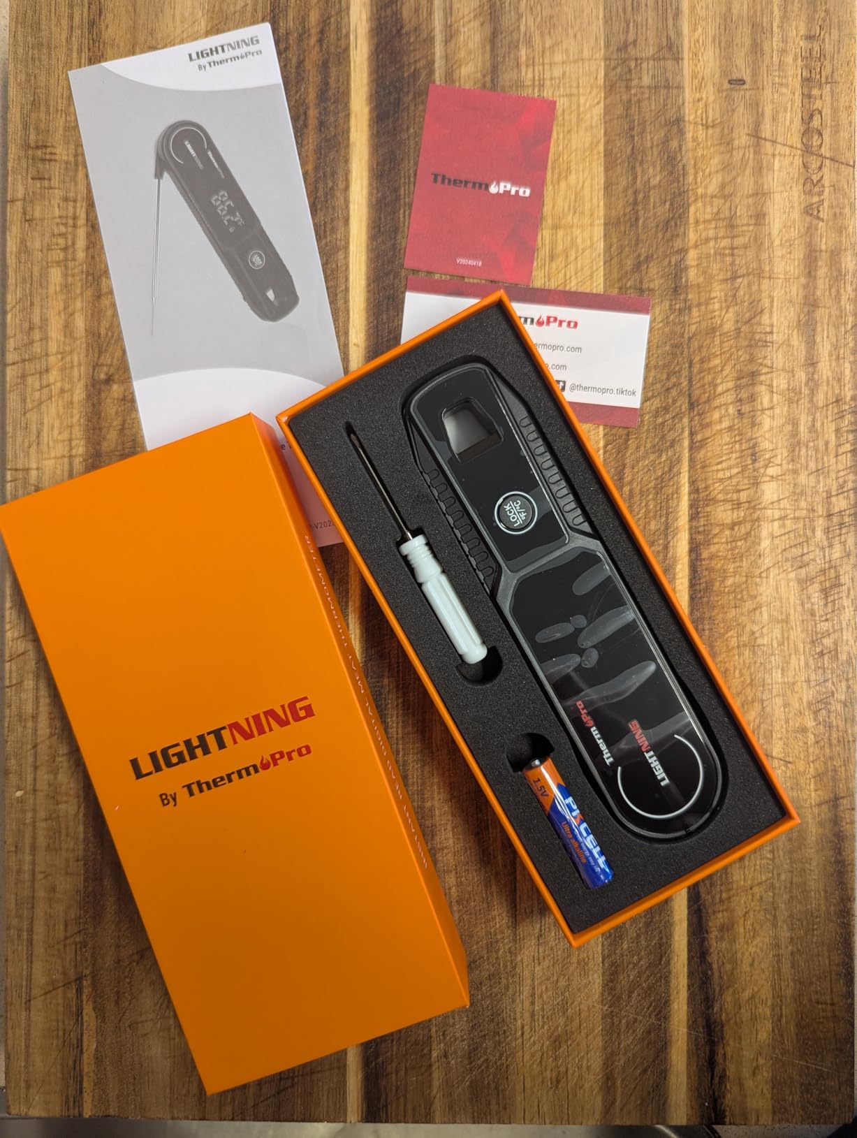 TempPro TempSwift 1 Sec Instant Read Meat Thermometer Digital | Kitchen Food Thermometer with 180° Rotating Display, IP67 Waterproof Cooking Thermometers for Deep Fry Smoker Grill BBQ customer photo 1