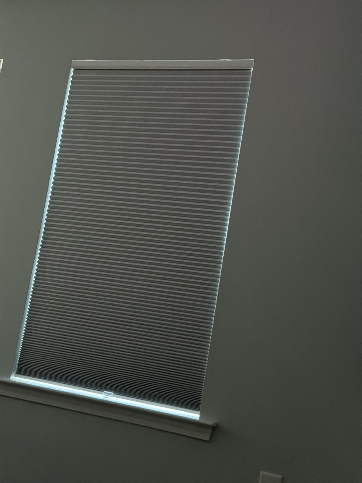 Changshade Cordless Cellular Shades, Blackout Honeycomb Shades for Windows, Pull Down Pleated Blinds, Easy to Install for Indoor Windows and French Doors, White (Blackout), Custom Size customer photo 1