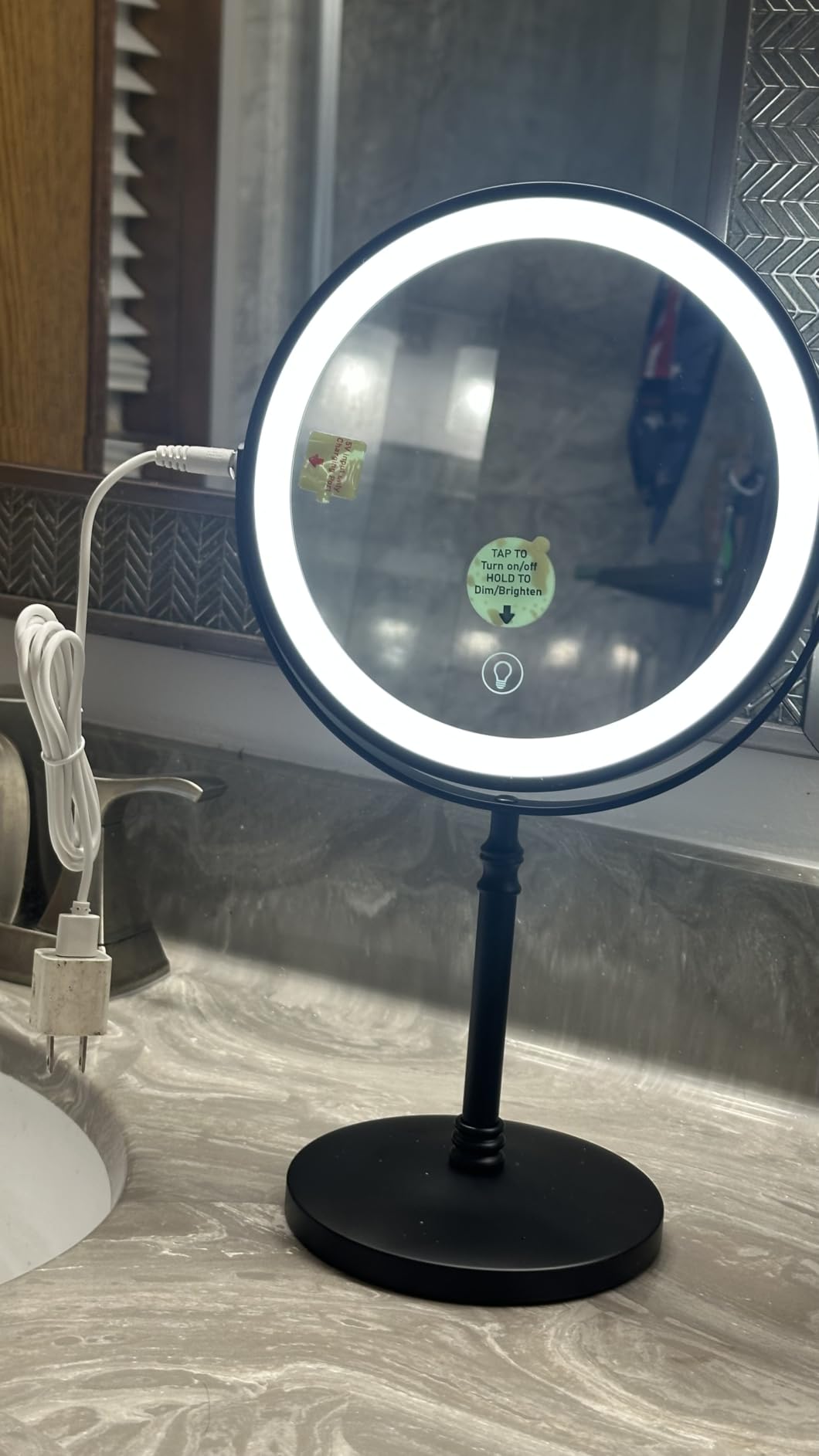 DEIOVWXS Makeup Mirror, Rechargeable Vanity Mirror with 3 Lights, 1X/10X | Adjustable Brightness, 3000mAh, Double-Sided, Gift for Mom, Women, Wife, Girls, Dorm Room Essential customer photo 1