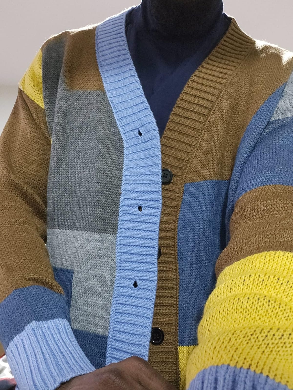 Men's Colorblock Cardigan Sweater Thick Knit Button Front Vintage customer photo 1