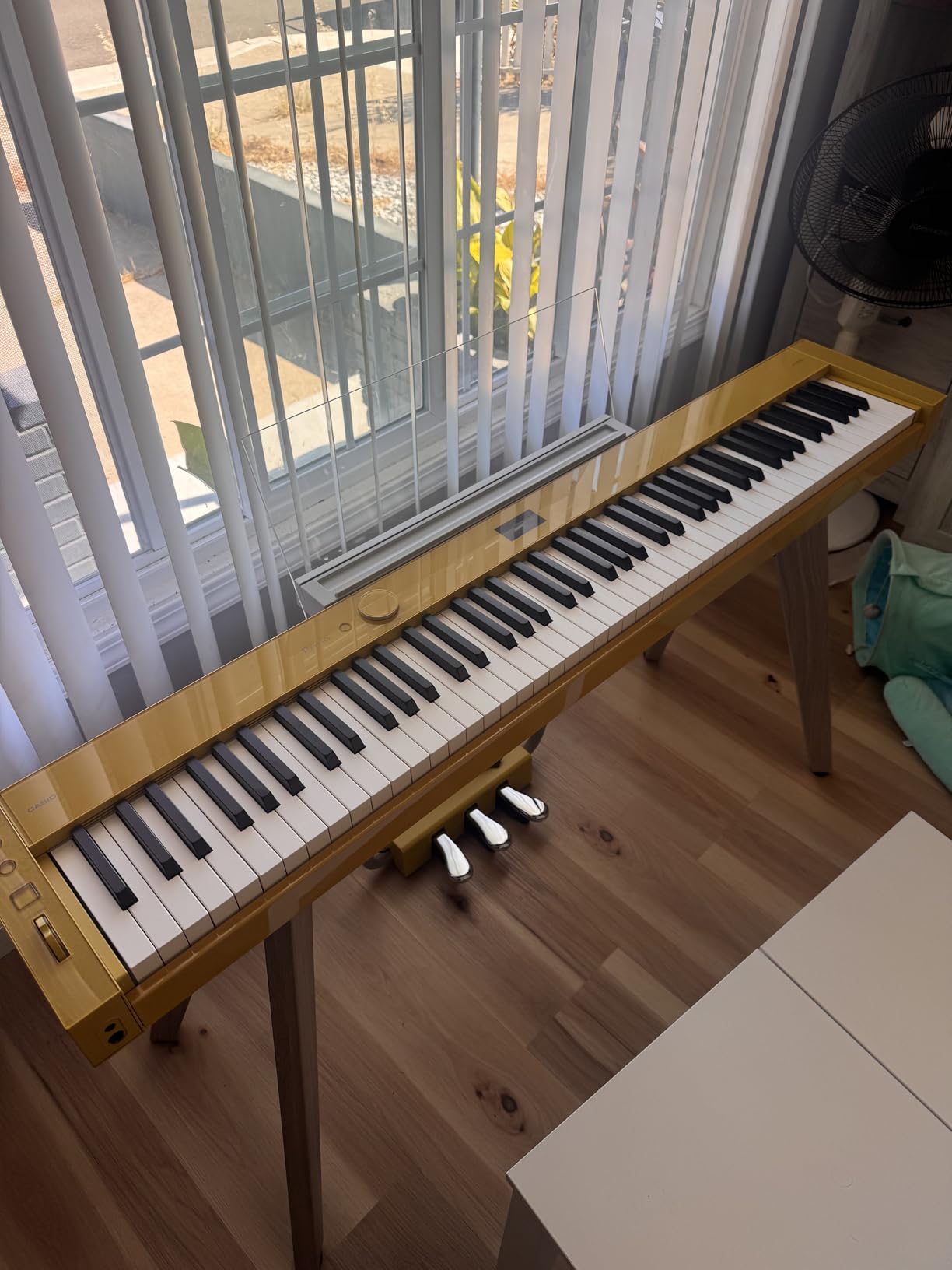Privia PX-S7000 Portable Digital Piano w/88 Hybrid Weighted Keys, 400 Tones, Touch Sensor Controls, Stand w/ 3 Pedals, Bluetooth, USB, AC Adapter, 32W Speakers, Harmonious Mustard (PX-S7000HM) customer photo 1