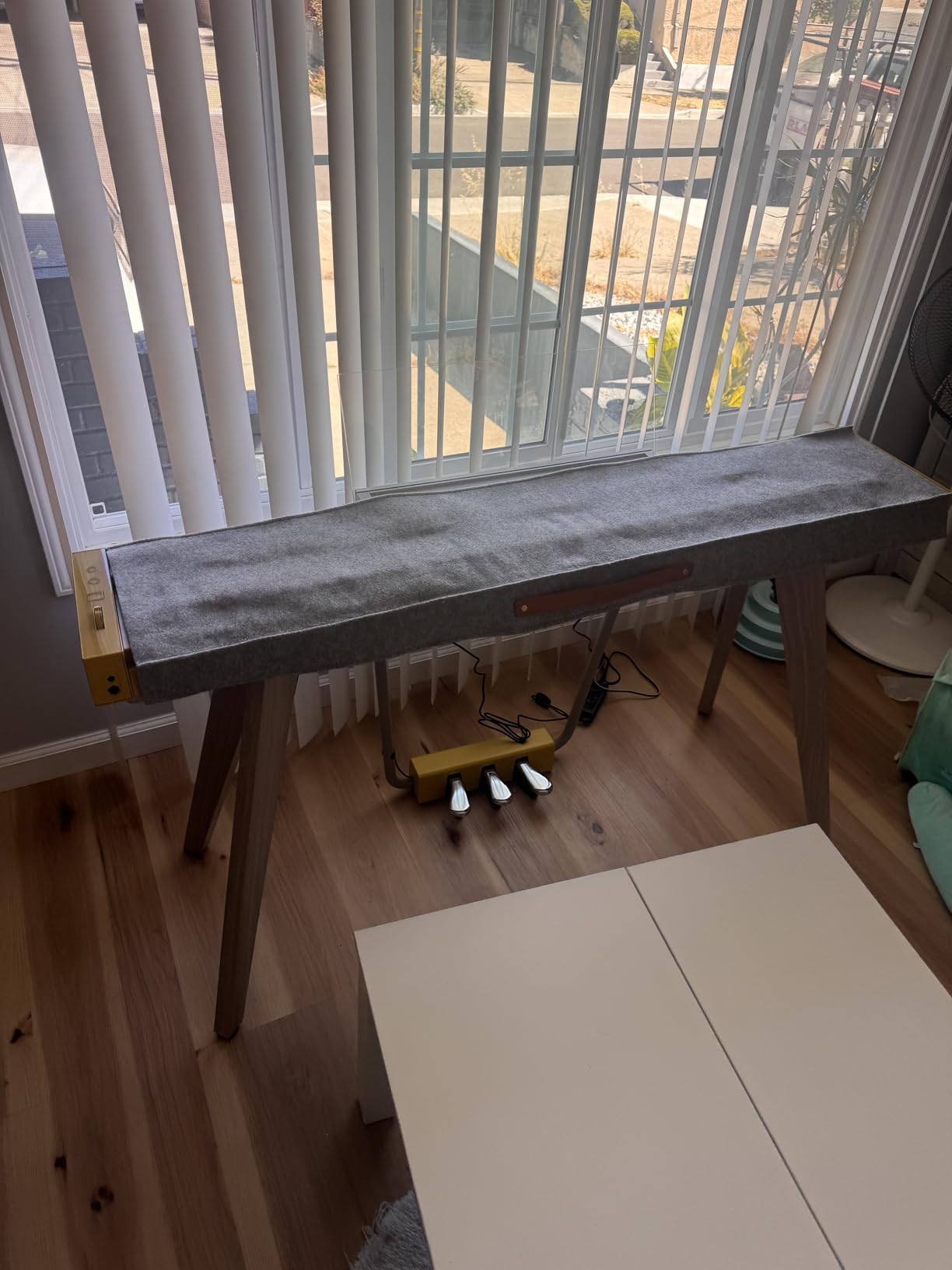 Privia PX-S7000 Portable Digital Piano w/88 Hybrid Weighted Keys, 400 Tones, Touch Sensor Controls, Stand w/ 3 Pedals, Bluetooth, USB, AC Adapter, 32W Speakers, Harmonious Mustard (PX-S7000HM) customer photo 2