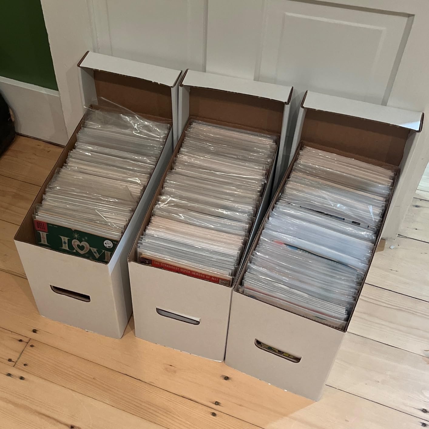 Invested Alliance Premium Short Comic Book Storage Box Organizer with Lid | Thick Cardboard Comic Storage Box For Collectibles Fits 150-175 Current/Silver Age, Heavy Duty & Stackable. customer photo 2
