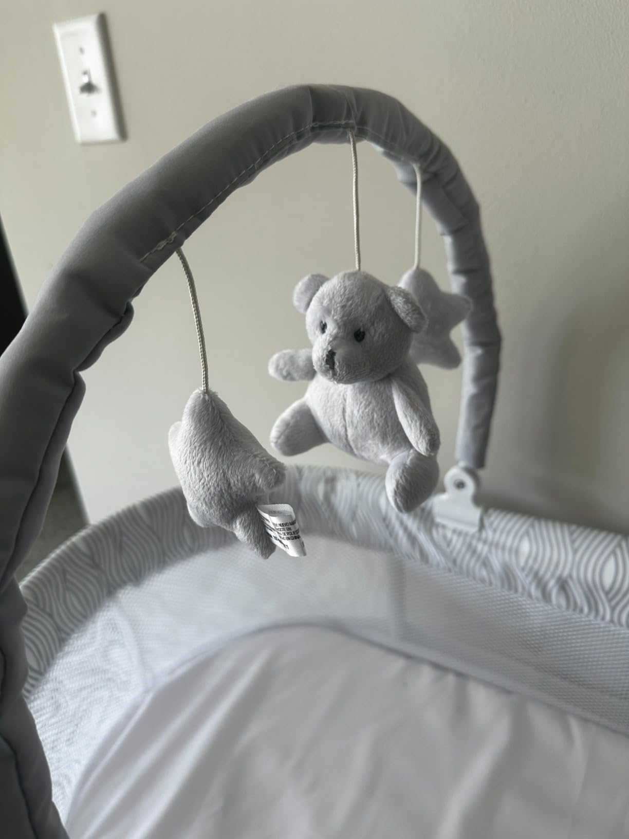 Delta Children Curve Bassinet, White/Grey customer photo 2
