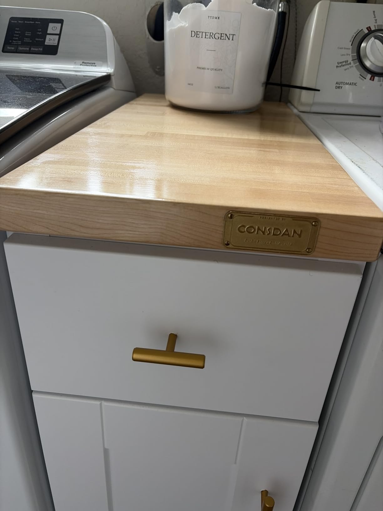 CONSDAN Butcher Block Countertop, 36 x 36 Inches, USA Grown Solid Hard Maple Hardwood, for Kitchen Island, Laundry Room, RV, Camper, Office Desk, Bar Table, Prefinished with Food-Safe Oil, 1.5