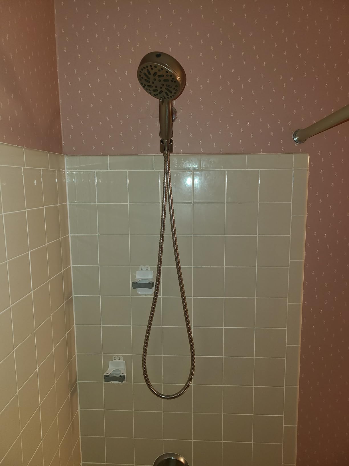 Delta Faucet ProClean Brushed Nickel Shower Head with Handheld, Showerhead with High Pressure Spray, Handheld Shower Head, 6 Spray Settings, SpotShield Brushed Nickel 75740SN customer photo 1