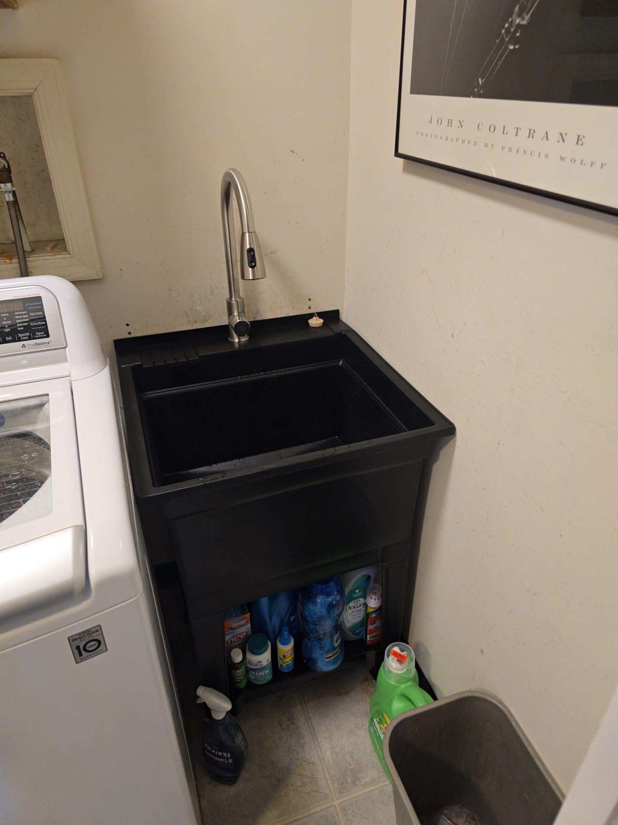 UTILITYSINKS Utility Sink Black - Quick Connect Drain - 24 x 24 in | Resin Construction, Freestanding Design, 37 in Height, Pull Out Faucet, Adjustable Leveling Feet, Bottom Storage Tray customer photo 2