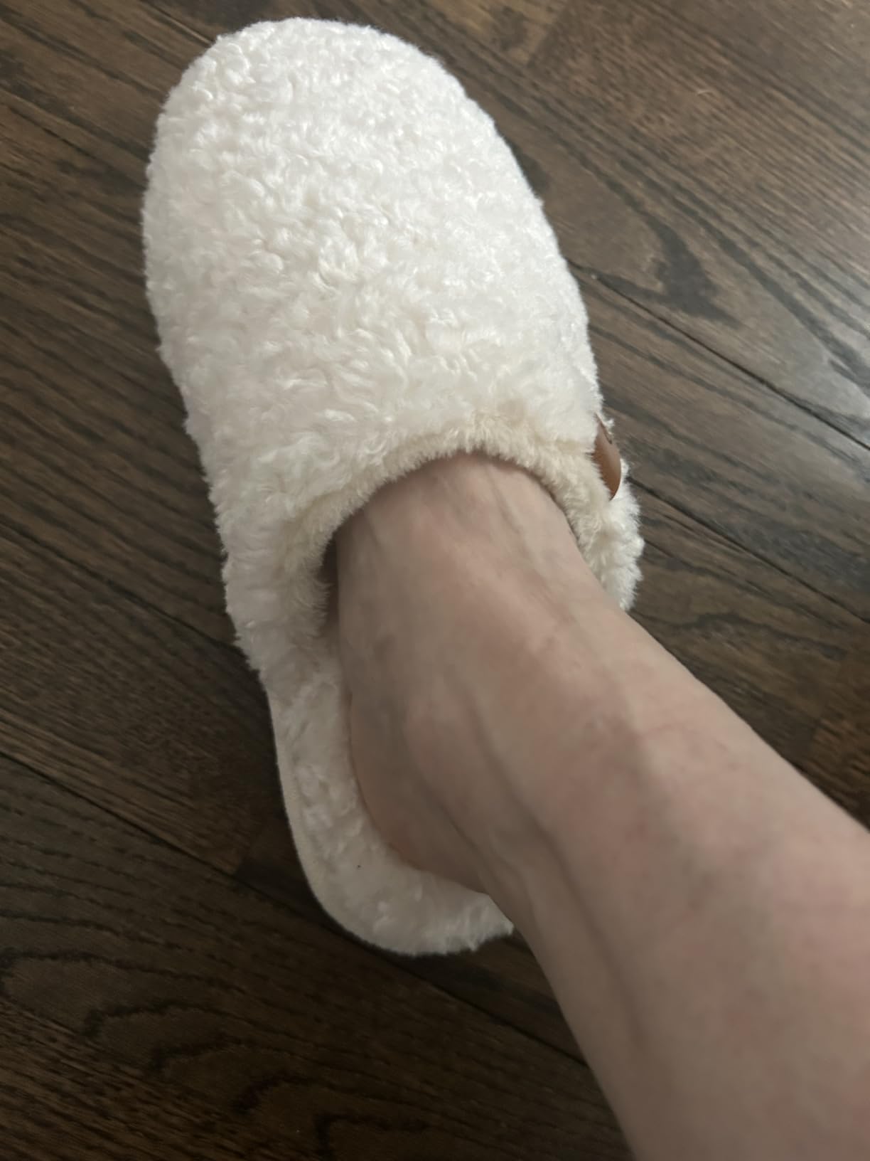 EverFoams Women's Fuzzy Slippers Warm Cozy Memory Foam Indoor House Shoes customer photo 2