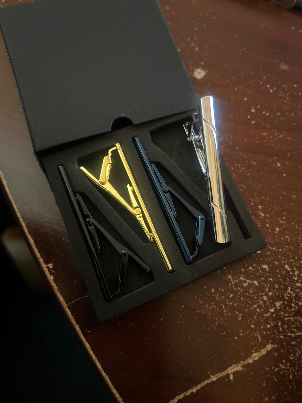 4Pcs Metal Tie Clips For Men Tie Bar with Gift Box customer photo 2