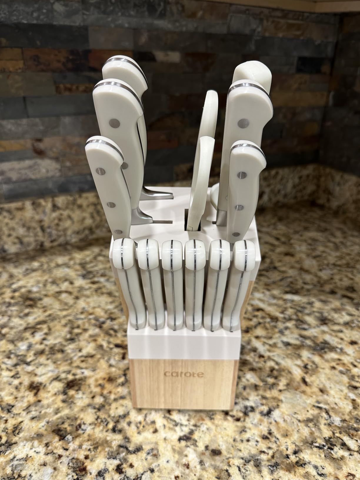CAROTE 14-Piece Knife Set with Wood Block, Rust-Resistant, Razor-Sharp High Carbon Stainless Steel Knives, Forged, Triple-Riveted Ergonomic Non-Slip Handles customer photo 2