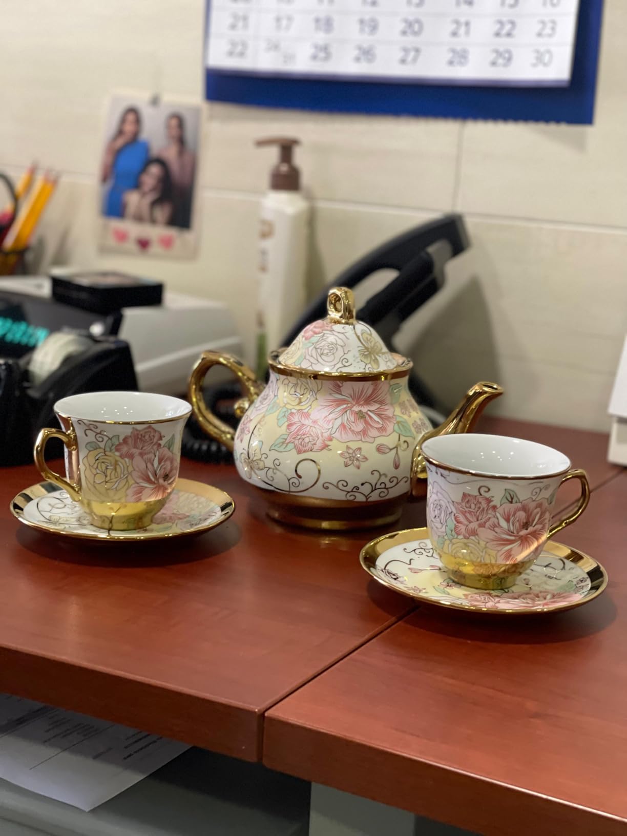 Zhehao 20 Pcs Porcelain Tea Set for Adult, with Metal Holder, Fresh | European Ceramic Tea Party Set for Women, Floral English Teapot Cups Saucers Spoons, Vintage Tea Set Gift, Large Version customer photo 2