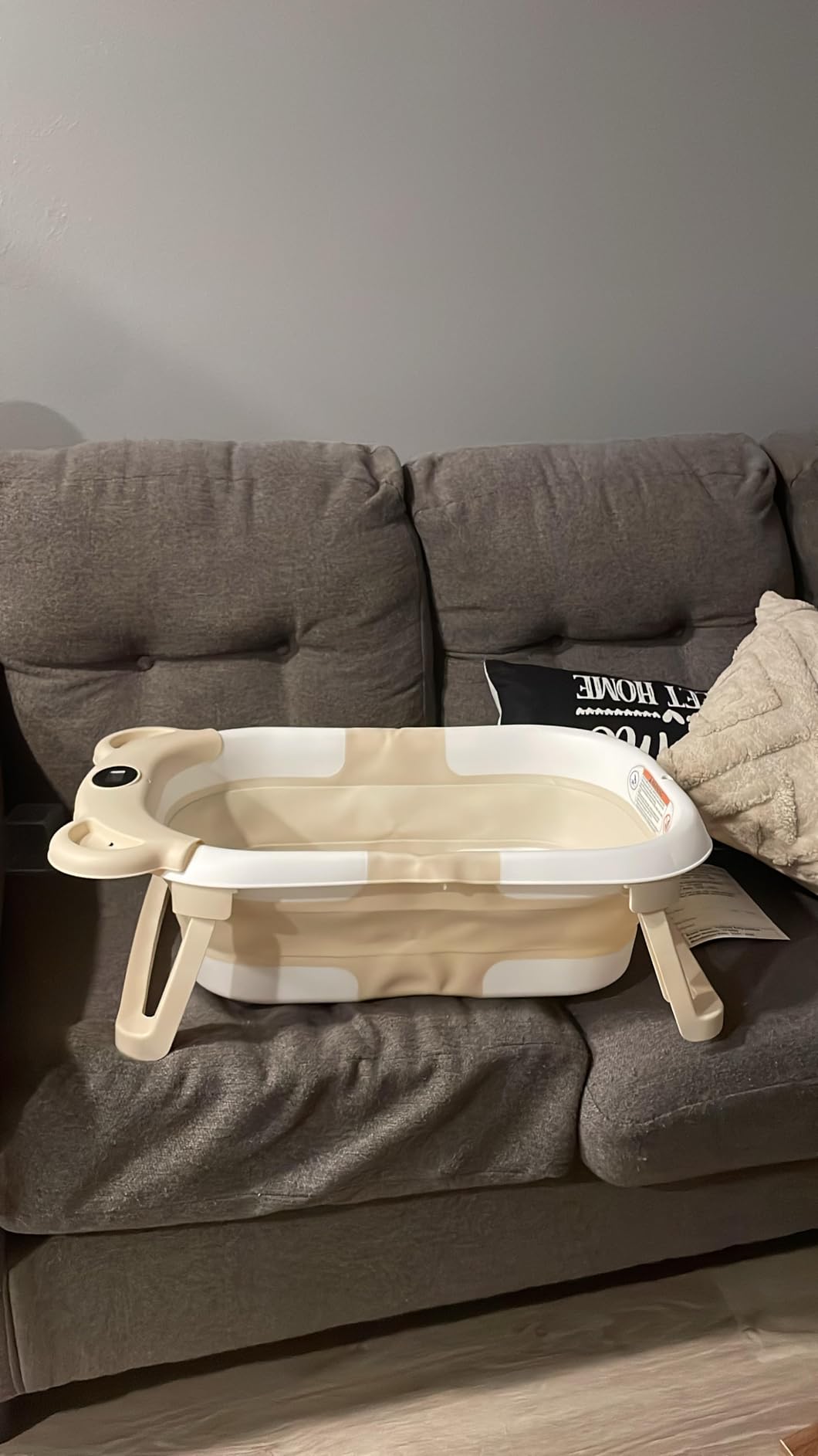 MoreFeel Collapsible Baby Bathtub for Newborn with Thermometer & 1 Hooded Towel & 1 Soft Floating Cushion, Portable Travel Bathtub with Drain Hole, Durable Foldable Baby Tubs for Infants to Toddler customer photo 1