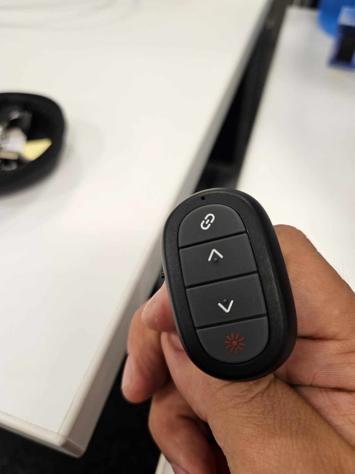 Presentation Clicker PowerPoint Wireless Presenter Remote: Laser Pointer Computer Clickers, Hyperlink Finger Ring Project Power Point PPT Clicker for Mac Laptop Office, Slideshow Google Slide Advancer customer photo 1