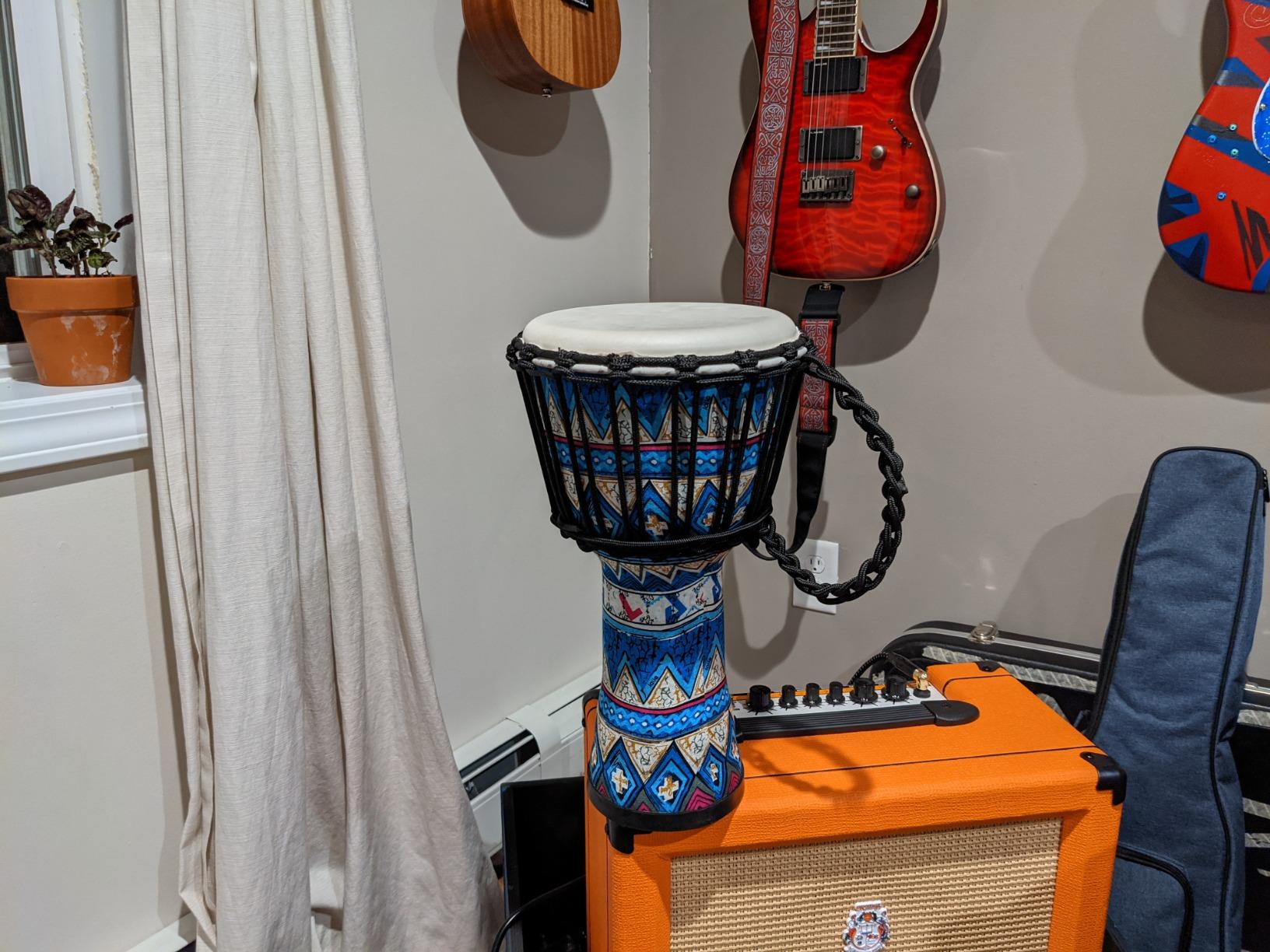 lotmusic African Djembe Drum, Standard 10'' Hand-Painted Mahogany Congo Drum, Professional Bongo Drum With Goatskin Drumhead for Adults customer photo 1