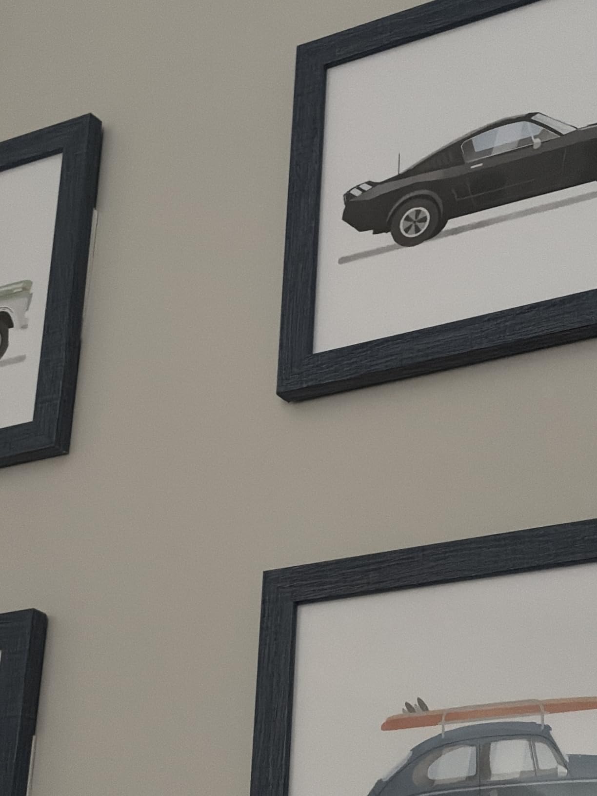 Vittanly 8x10 Picture Frames Set of 9 for Wall or Tabletop Display, Black | Display Pictures 5x7 with Mat or 8x10 without Mat, Small Photo Frames, Engineered Wood with Shatter Resistant Plexiglass customer photo 2