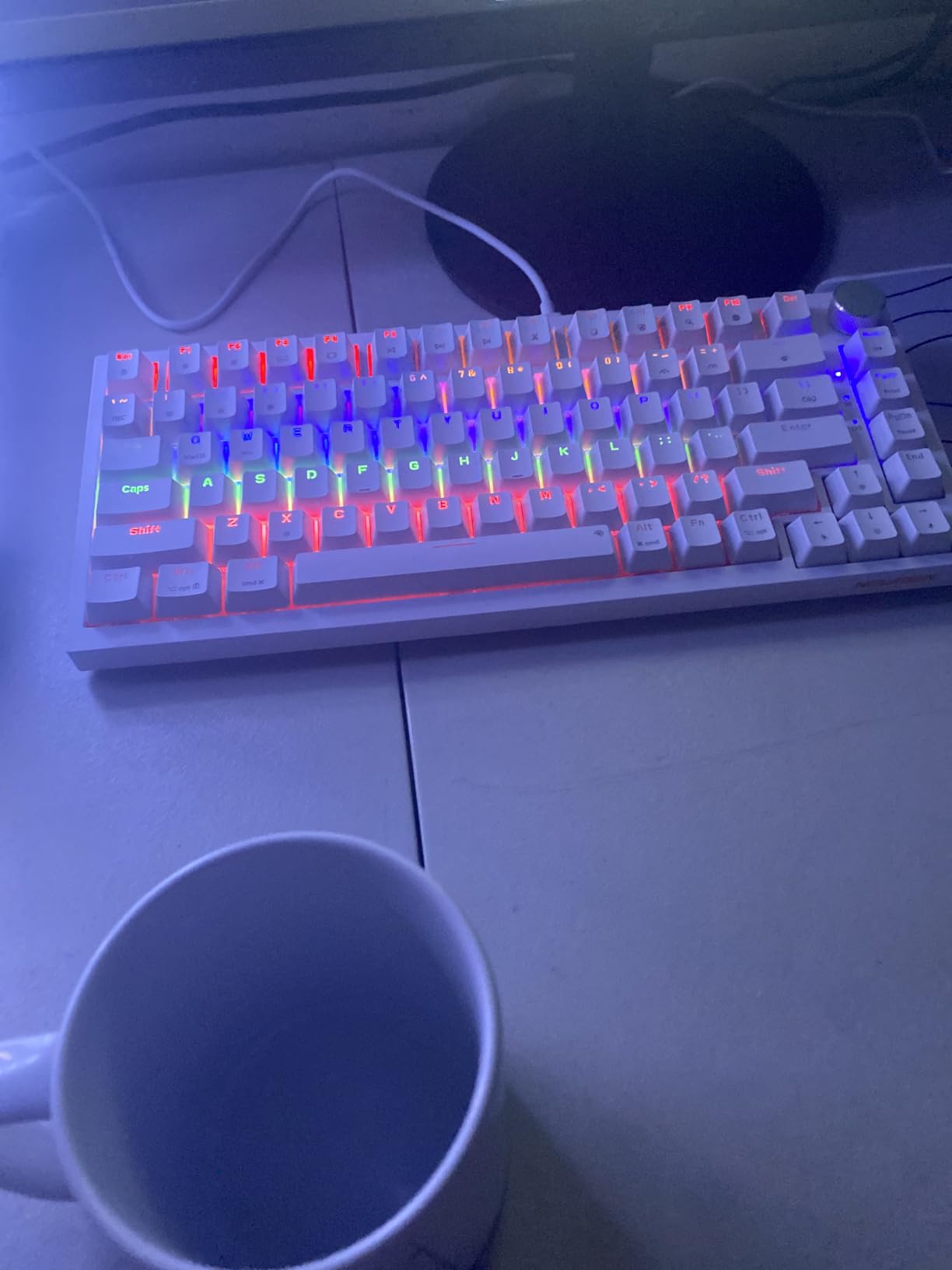 Newmen GM326 Mechanical Keyboard,75% Percent Gaming Keyboard,Wired Keyboard | Mechanical Keyboard,75% Percent Gaming Keyboard,Wired,Backlit,Hot Swappable,Compact,Mini,White,PC Keyboards,Knob,Red Switch customer photo 2