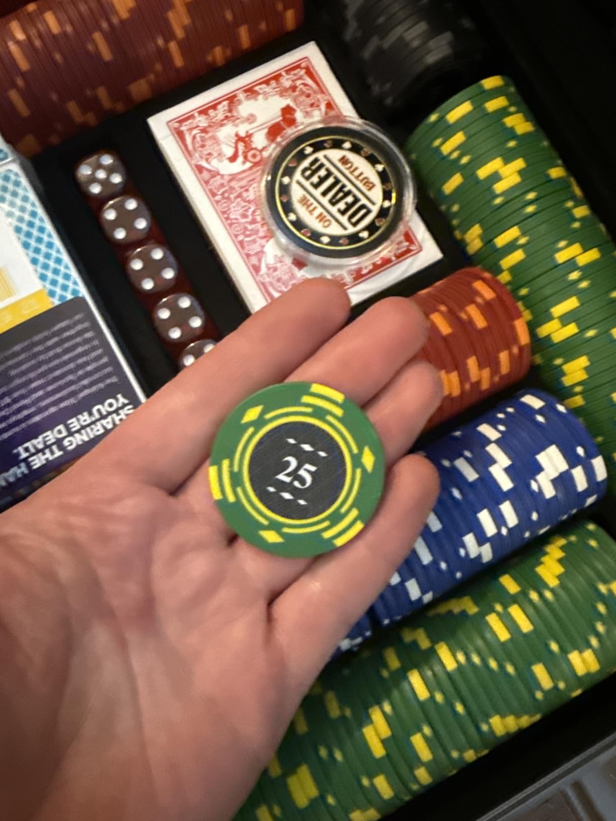 Boyzhood Poker Chips, 400PCS 14 Gram Clay Poker Chip Set with Deluxe Travel Case, Numbered Chips, Poker Set for Texas Holden Blackjack Gambling customer photo 2