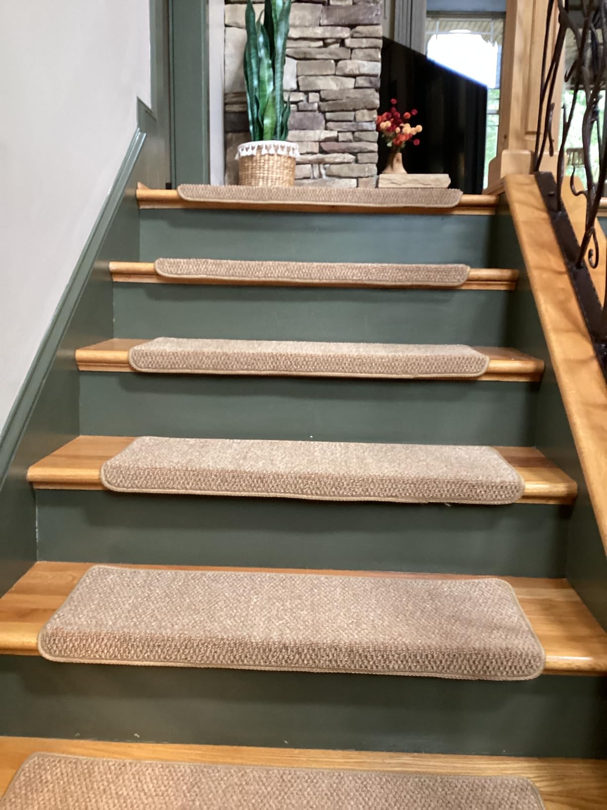 Bullnose Carpet Stair Treads Faux Sisal for Wooden Steps Indoor | Set of 14 Anti Slip Indoor Staircase Protector Rugs Covers, Polypropylene Braided Carpet Treads 9.44