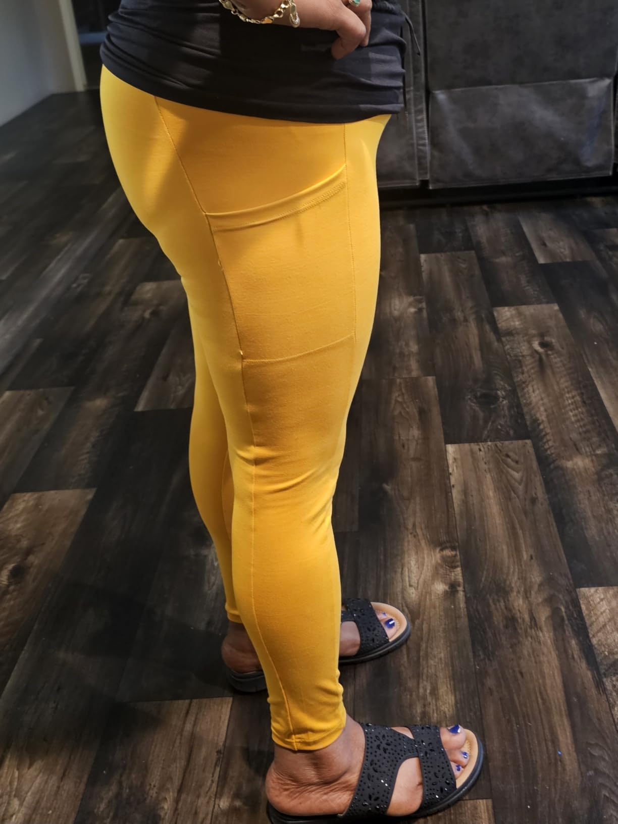 SINOPHANT High Waisted Leggings Women with Pockets customer photo 1